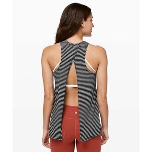 Lululemon All Tied Up Tank Modern Stripe Heathered Black White Womens Size 6